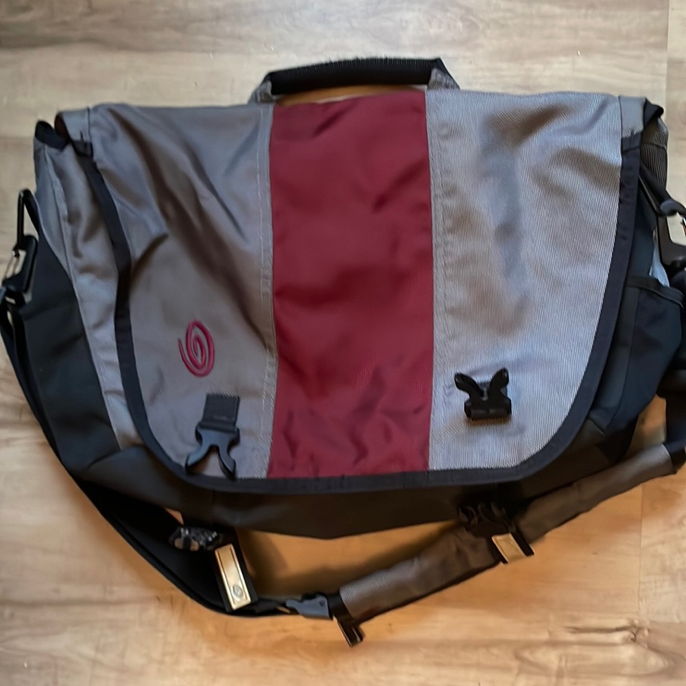 Laptop bag